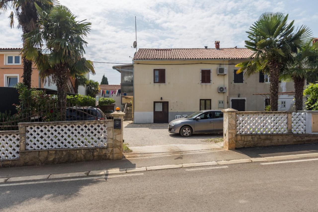 Apartman Ana Poreč Exterior foto
